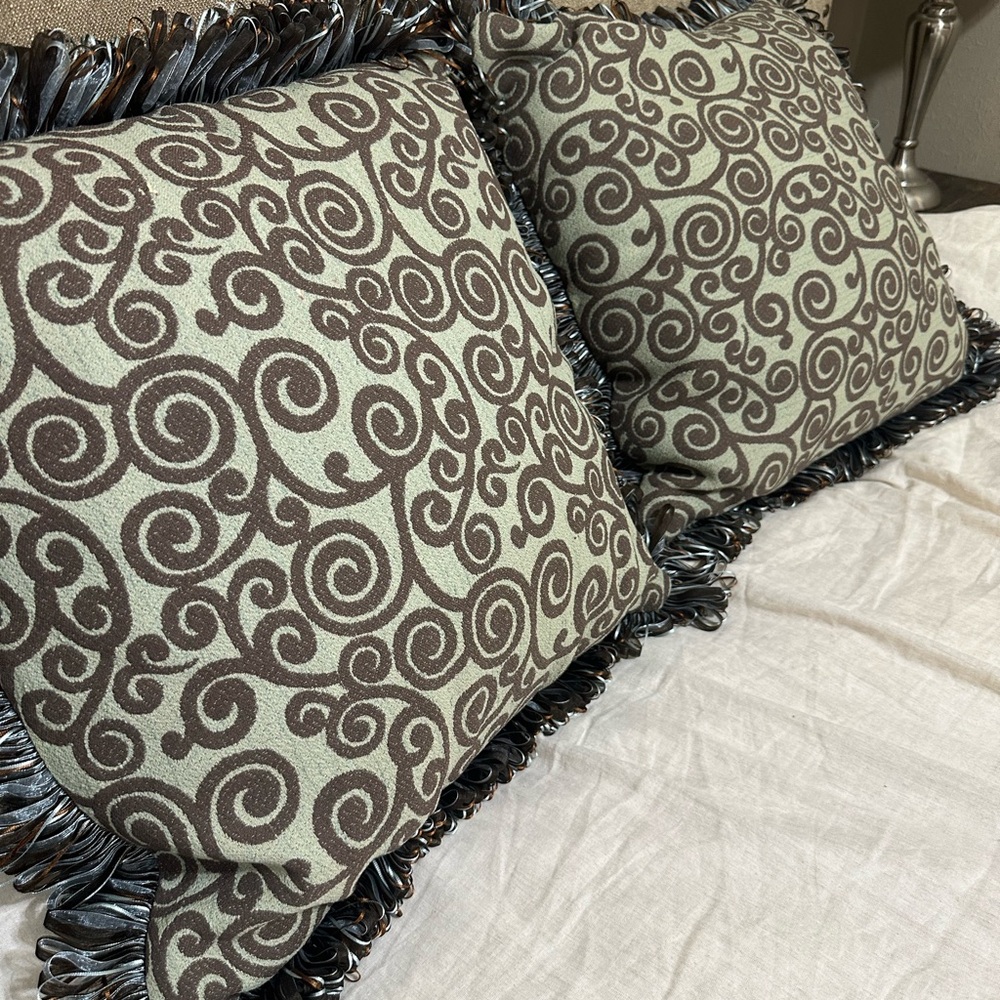 Decorative Swirl Pattern Throw Pillows - Picture 3 of 6